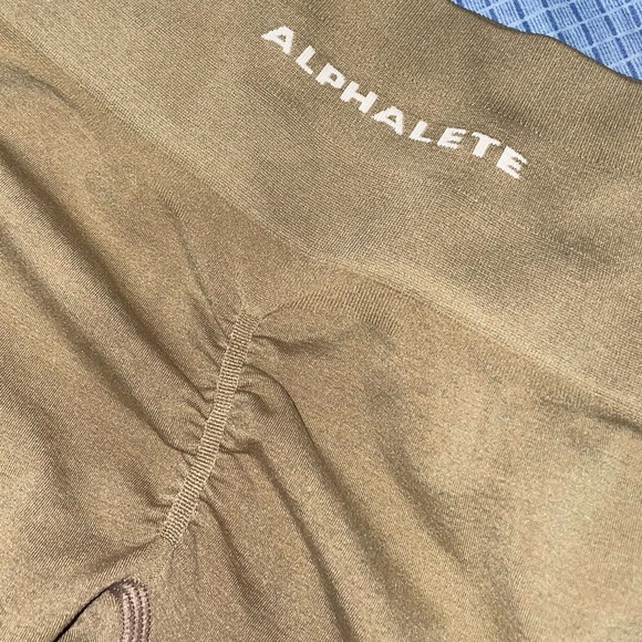 Chai AMPLIFY SHORT 6.5” - Picture 2 of 3